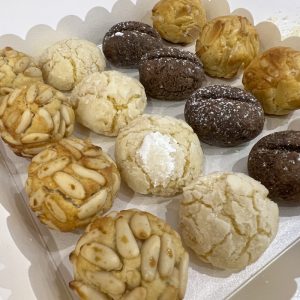 Panellet dulce tradicional catalán del Día de Todos los Santos
